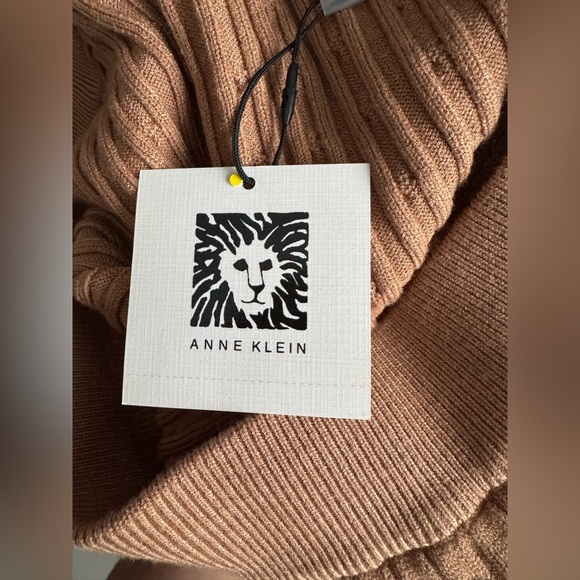 Anne Klein, long brown skirt (new with tag), size L - Picture 5 of 6